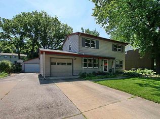 802 Willow St, Iowa City, IA