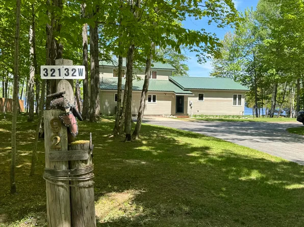 32132 W Birch Shores Dr, Trout Lake, MI 49793