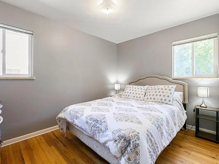 501 Cornell Ave — Photo 6