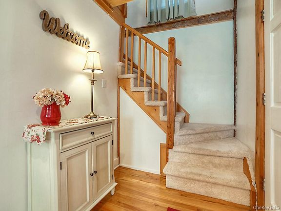 4th image of 27 Edenville Road