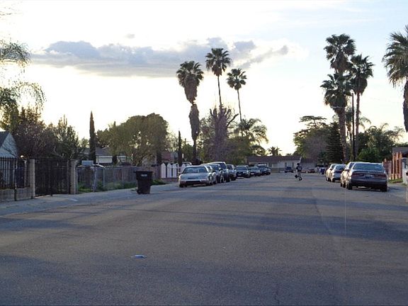 5th image of 967 E Orchard Ln