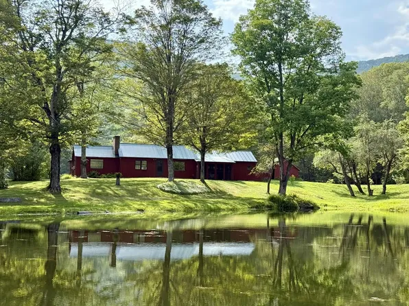 1342 Old Stage Road, Chester, VT 05143