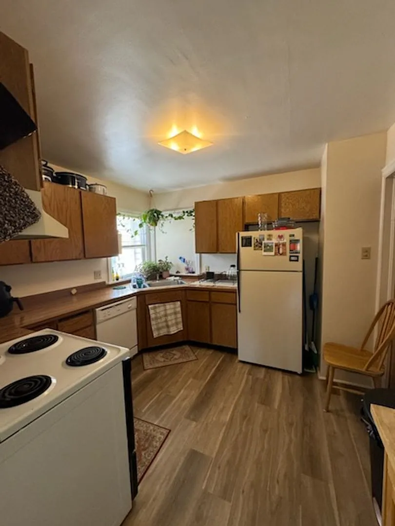 Private Rooms and Apartments Available Near SUU — Photo 4
