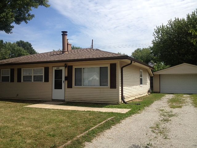 1st image of 3301 Winton Ave