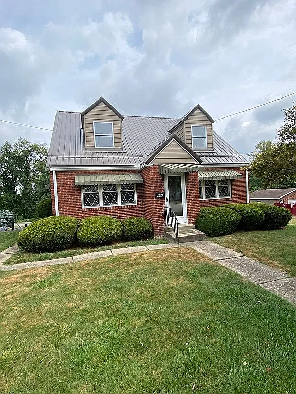 204 Dixon Blvd photo 1