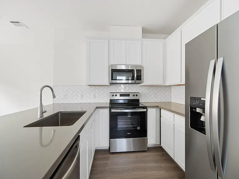 829 Paul Quinn St #A — Photo 6