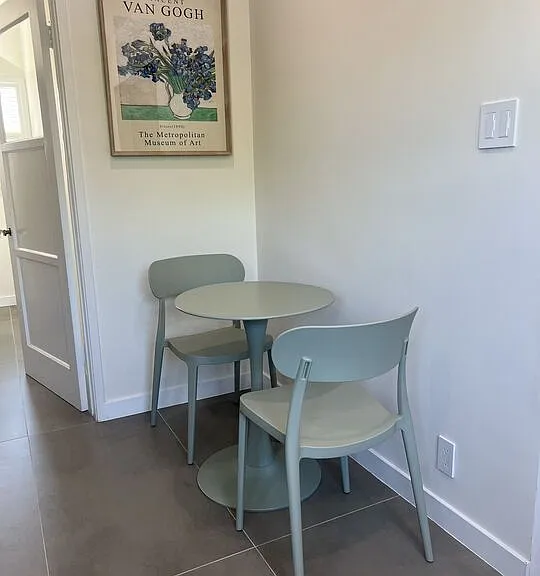 546 Hahn Ave — Photo 13