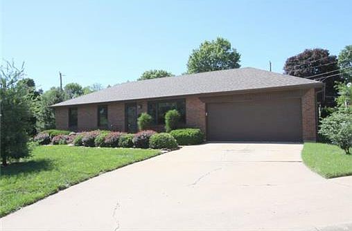 1st image of 3628 S Greenwich Ln