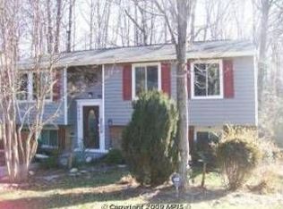 8434 Rainbow Bridge Ln, Springfield, VA 22153