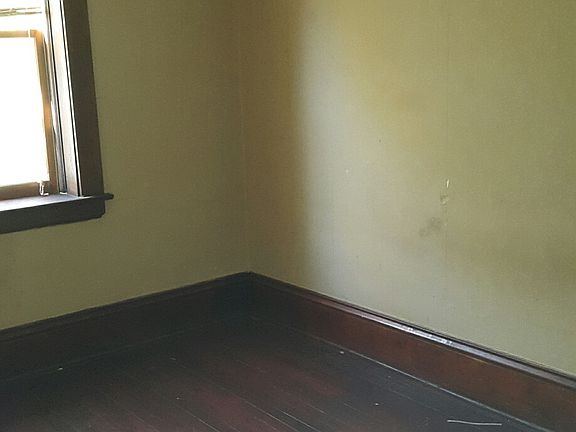 bedroom_10242015