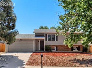 2185 Farnsworth Dr, Colorado Springs, CO 80916