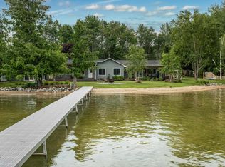 6854 Gorham Beach Ln, Bellaire, MI 49615