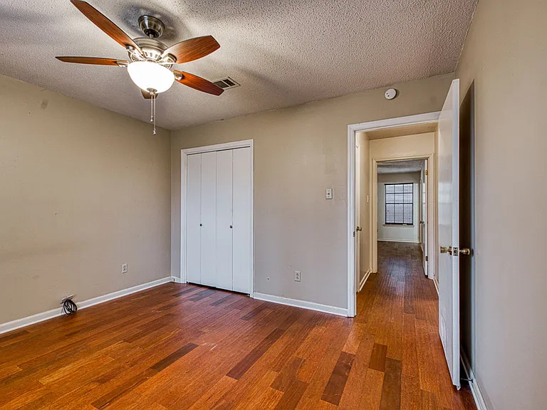 12119 Shawnee Forest Dr — Photo 19