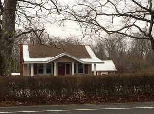 880 E Wheat Rd, Vineland, NJ 08360