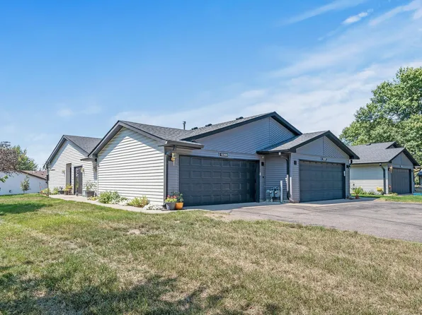 13399 Hughes Ct, Apple Valley, MN 55124