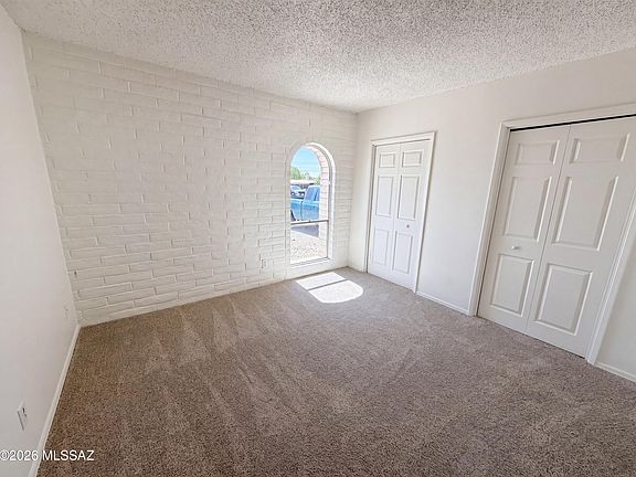 4th image of 2704 S Lands End Rd