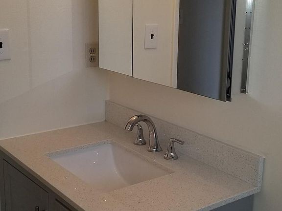 4th image of 1235 Cortez Dr APT 3