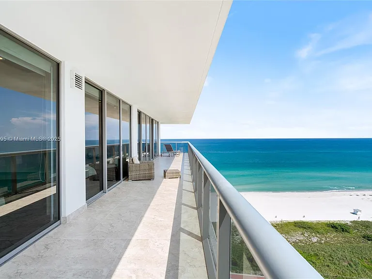 5875 Collins Ave #1902 — Photo 46