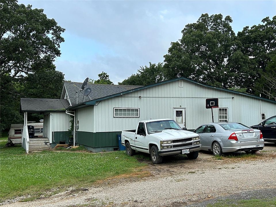 1st image of 1105 Lela St