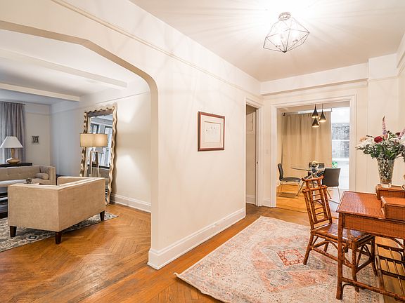 2nd image of 12 W 96th St APT 3D