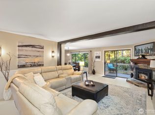 101 Highland Greens Dr #5, Port Ludlow, WA 98365