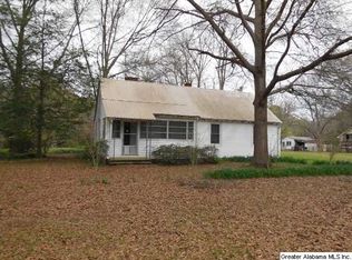 8236 N Valley Rd, Pinson, AL 35126