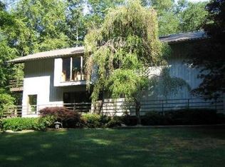 24 Hill Farm Rd, Weston, CT 06883