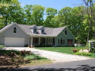 85 Cedar Dr, East Hampton, NY 11937