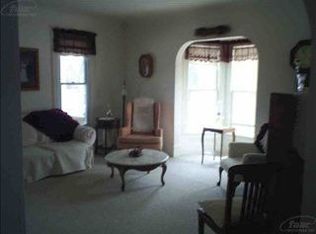 3427 W Carpenter Rd, Flint, MI 48504