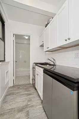 Rented by Living New York | media 12