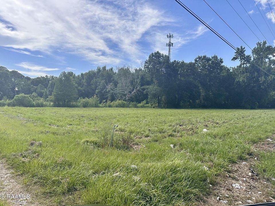 1st image of 3606 Verot School Rd