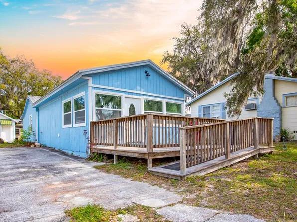 903 Riverside Dr, Steinhatchee, FL 32359