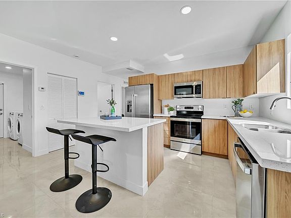 4th image of 3515 75th ST W