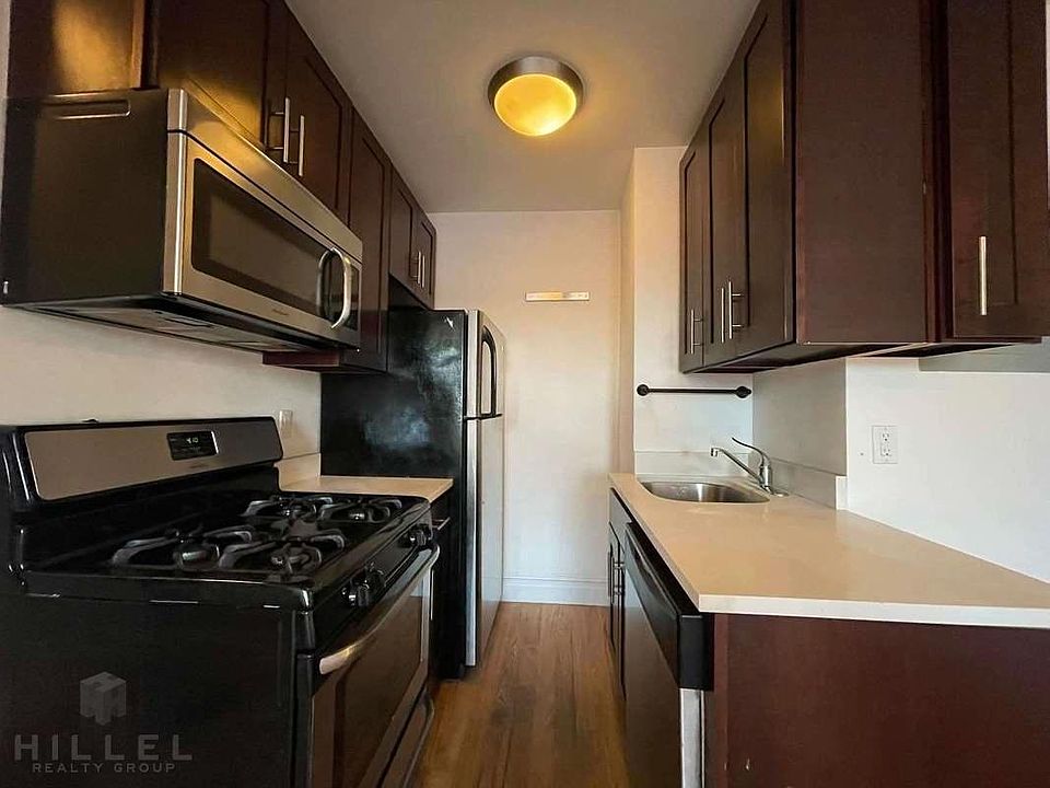 1st image of 2305 30th Ave APT D7