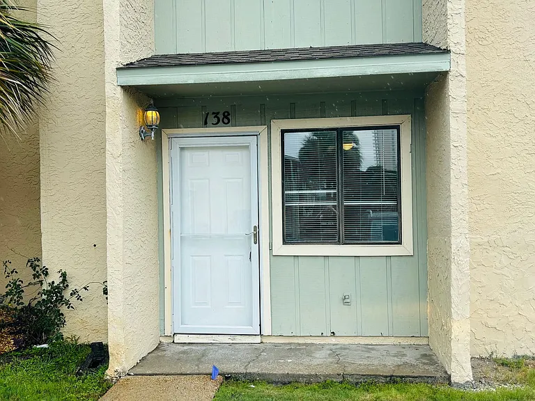 138 Bonnie Ln — Photo 34