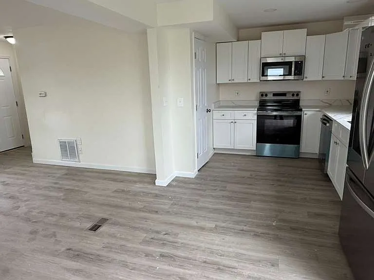Lving and kitchen