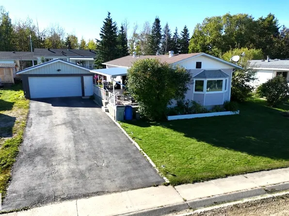 5324 46b St, Alberta Beach, AB T0E 0A0