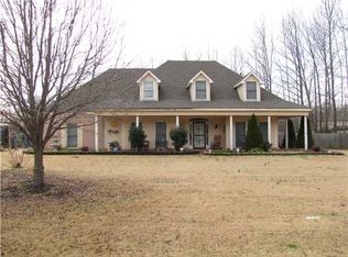 35 Forest Edge Dr, Eads, TN 38028