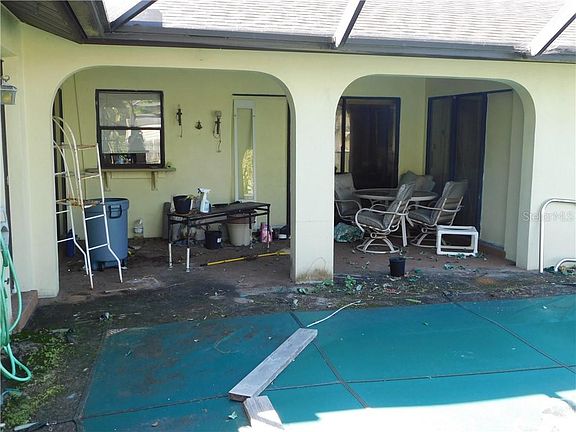 5th image of 1096 Fleetwood Dr