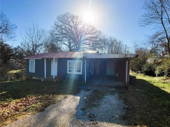 838 Davis St, Poplar Bluff, MO 63901