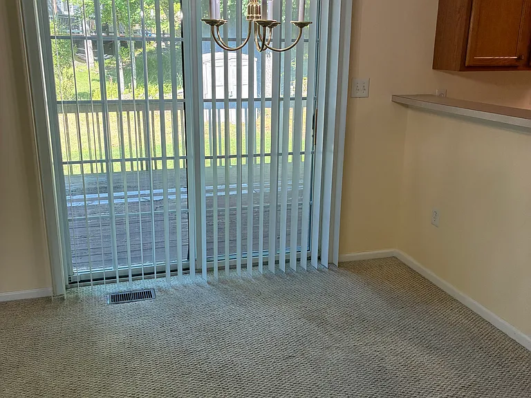 1010 Dorset Dr — Photo 7