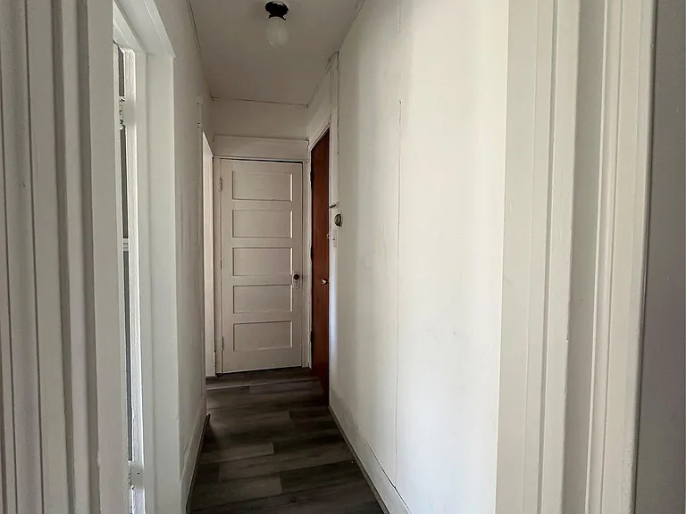 9 Elizabeth St #2 — Photo 18