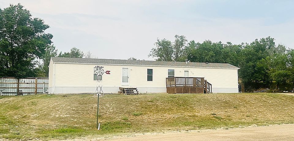 1st image of 115 Horseshoe Dr