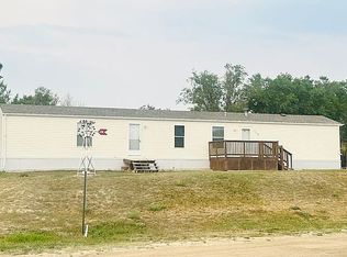 115 Horseshoe Dr, Plentywood, MT 59254
