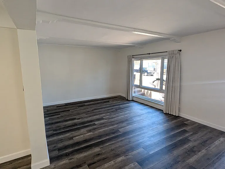 253 Covina Ave — Photo 36