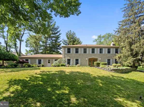 1214 Chermar Ln, Penn Valley, PA 19072