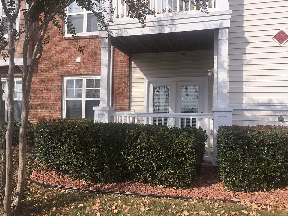 1st image of 9930 Hyde Glen Ct