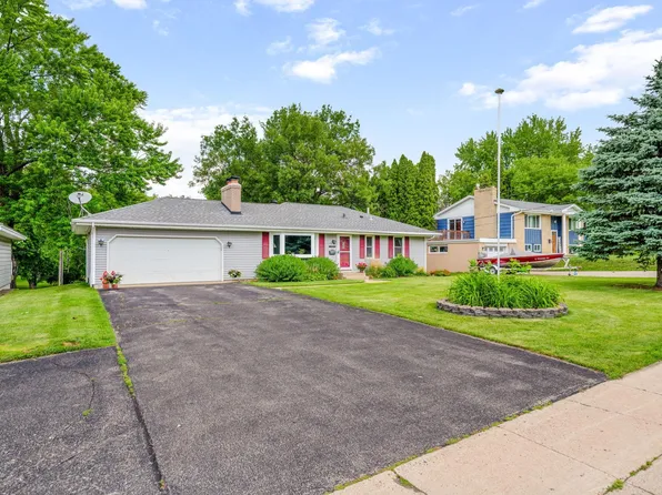 4700 W 84th St, Bloomington, MN 55437
