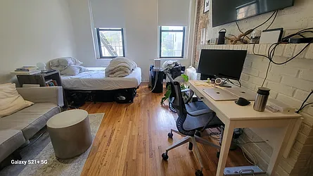 Rented by Chartwell Manhattan Realty