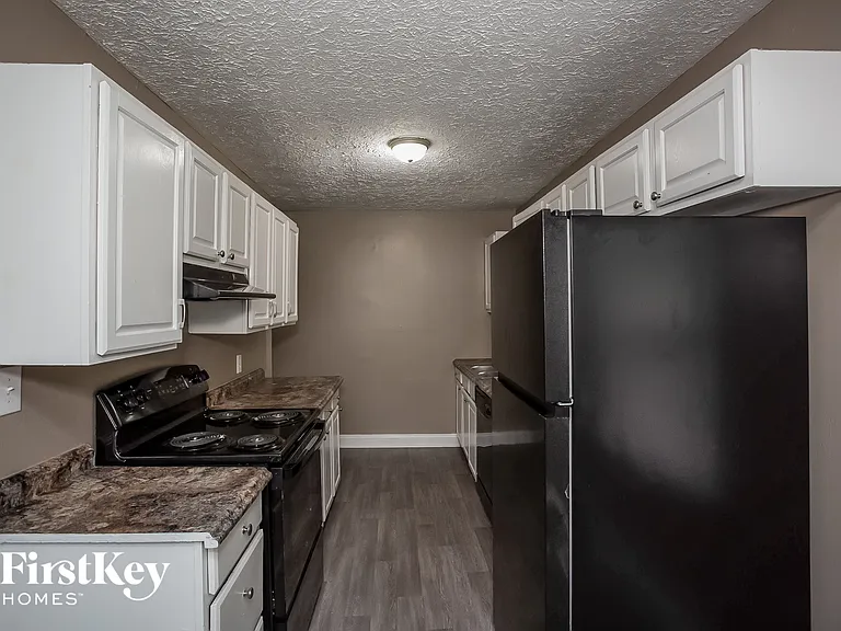 6072 Bettcher Ave — Photo 6